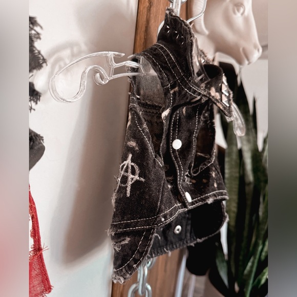 Iron MEOWDEN pet vest - Picture 5 of 5